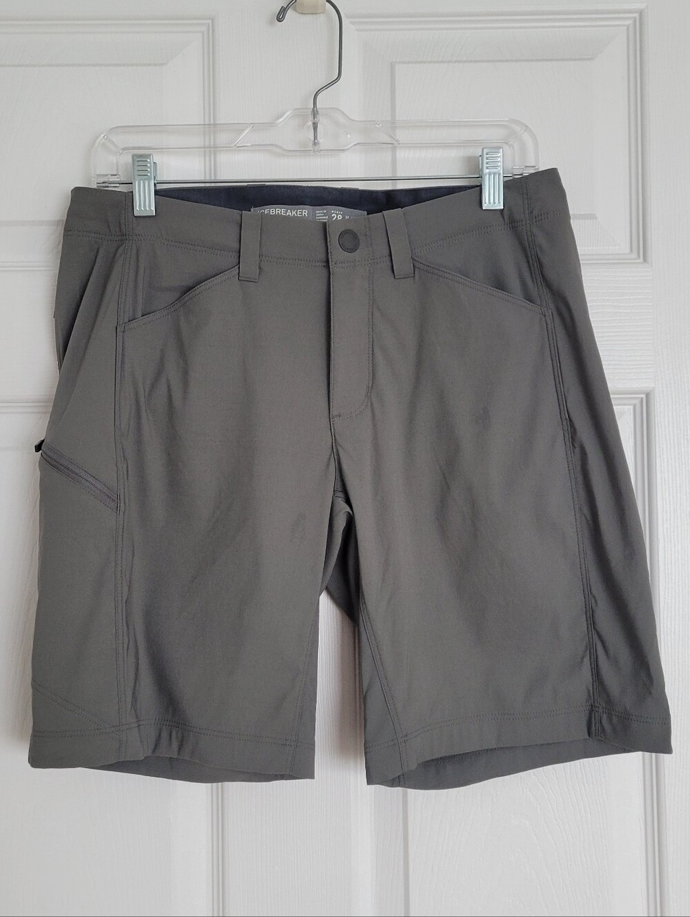 Icebreaker Women's Merino Wool Blend 9" Outdoor Hiking Shorts - Charcoal Gray